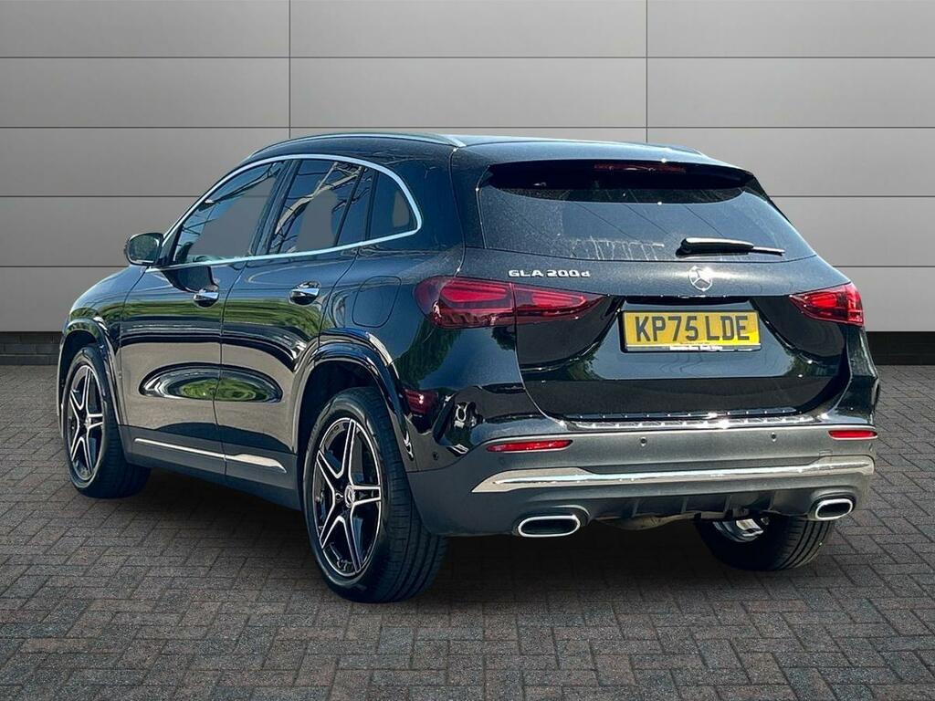 Mercedes-Benz GLA Class 2.0 Gla200d Amg Line Executive 8G-dct Euro 6 S KP75LDE Black #2