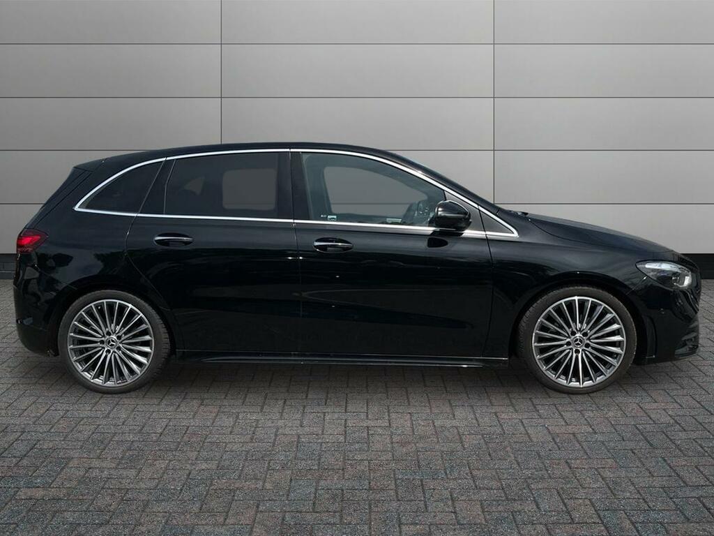 Mercedes-Benz B Class 1.3 B200h Mhev Amg Line Premium Plus 7G-dct Euro Black #5