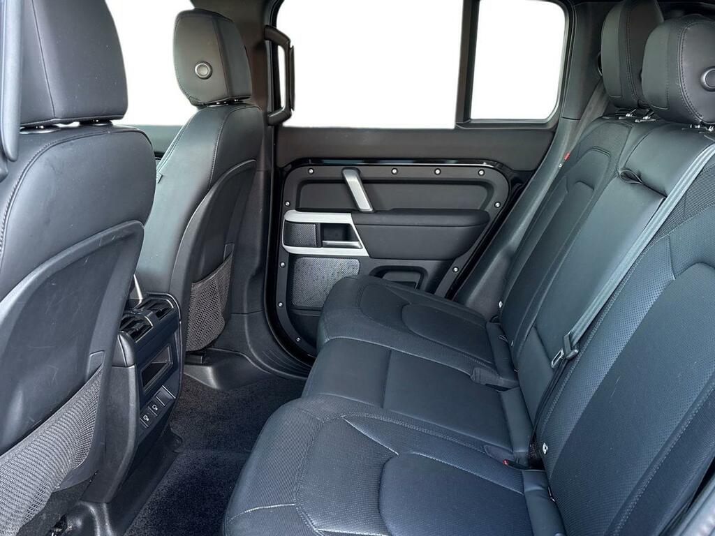 Land Rover Defender 110 3.0 D250 Mhev X-dynamic Se 4Wd Euro 6 Ss 5 CA24VPP Black #4