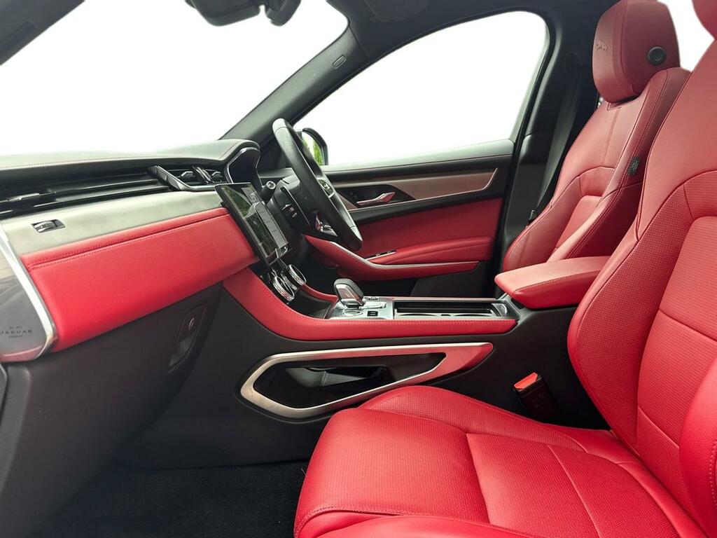 Jaguar F-Pace 2.0 D200 Mhev R-dynamic Se Black 90Th Anniversary CV74OPY Red #3