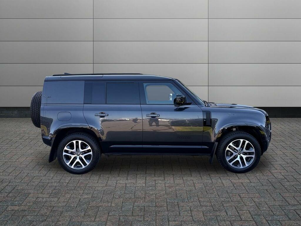 Land Rover Defender 3.0 D250 Hard Top X-dynamic Se  #5
