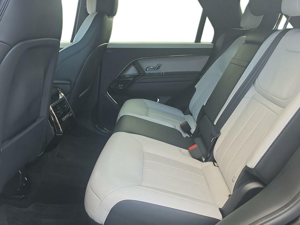 Land Rover Range Rover Sport 3.0 D300 Mhev Stealth Edition 4Wd Euro 6 Ss SK75ZNT Black #4