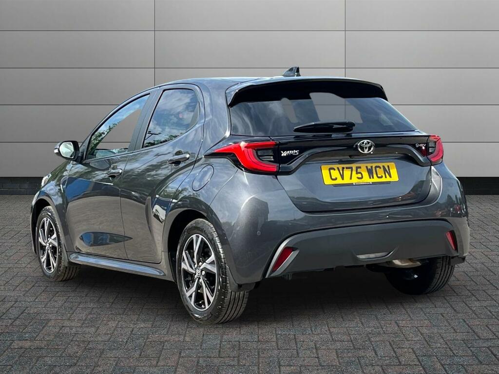 Toyota Yaris 1.5 Vvt-h Design Hatchback Hybrid E-cvt CV75WCN Grey #2