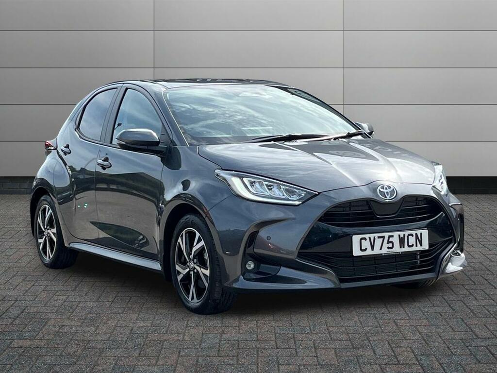Toyota Yaris 1.5 Vvt-h Design Hatchback Hybrid E-cvt Grey
