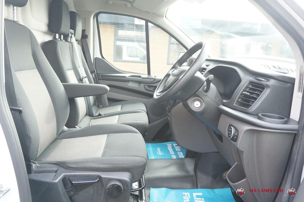 Ford Transit Custom 2.0 300 Ecoblue Leader Panel Van AF71NHK White #2