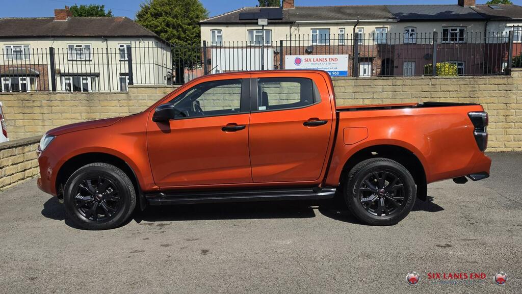 Isuzu D-Max 1.9 Td V-cross Pickup Double Cab 4 PJ24BWX Orange #2