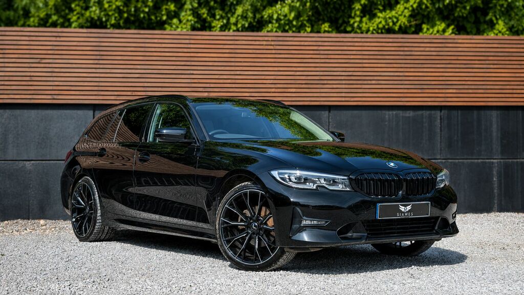 BMW 3 Series 2020 2.0 320D Mht Sport Touring Hybrid YF70PSO Black #3
