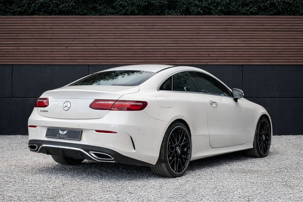 Mercedes-Benz E Class 2020 2.0 E220d Amg Line Premium Plus Coupe D GF20LYT White #6