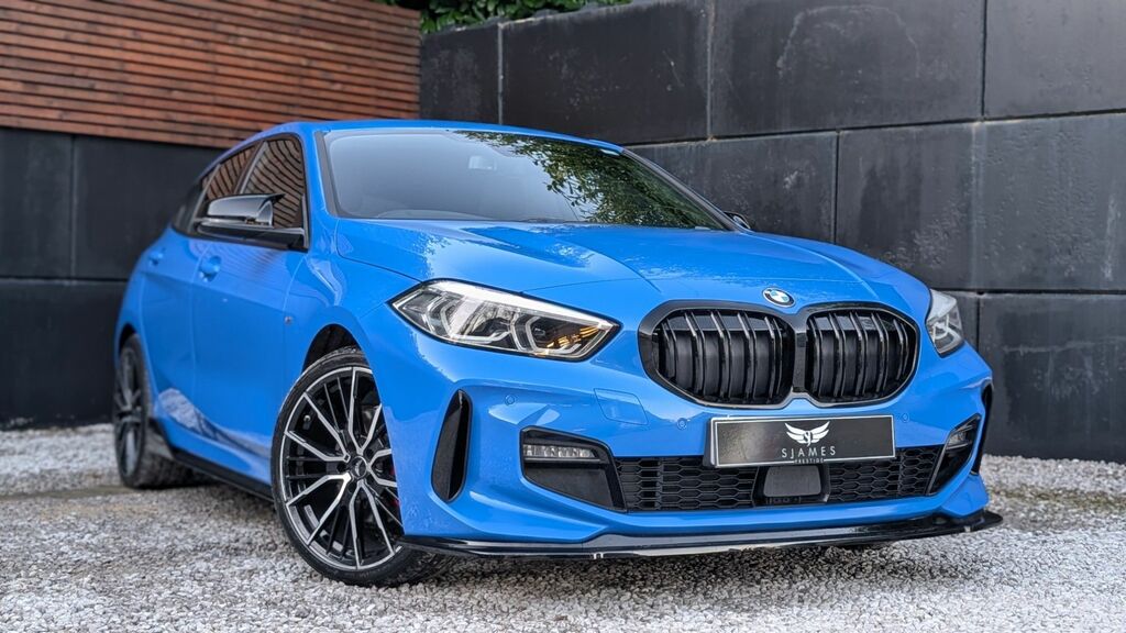 BMW 1 Series 2019 1.5 118I M Sport Hatchback Dct Eur AO69XEX Blue #2
