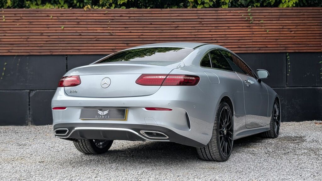 Mercedes-Benz E Class 2021 2.0 E220d Amg Line Premium Coupe RF21YZV Silver #6