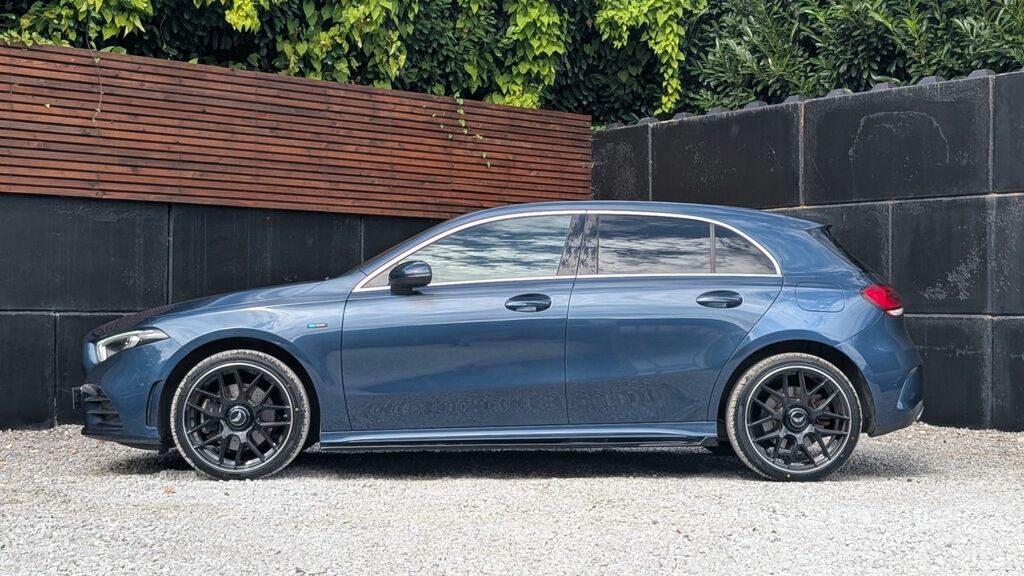 Mercedes-Benz A Class 2023 1.3 A200 Amg Line Executive Hatchback P KN23YVB Blue #5