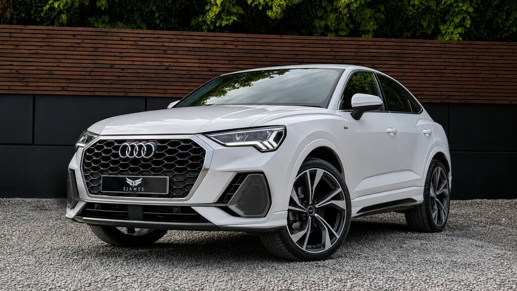 Audi Q3 2022 1.5 Tfsi Cod 35 S Line Sportback M White