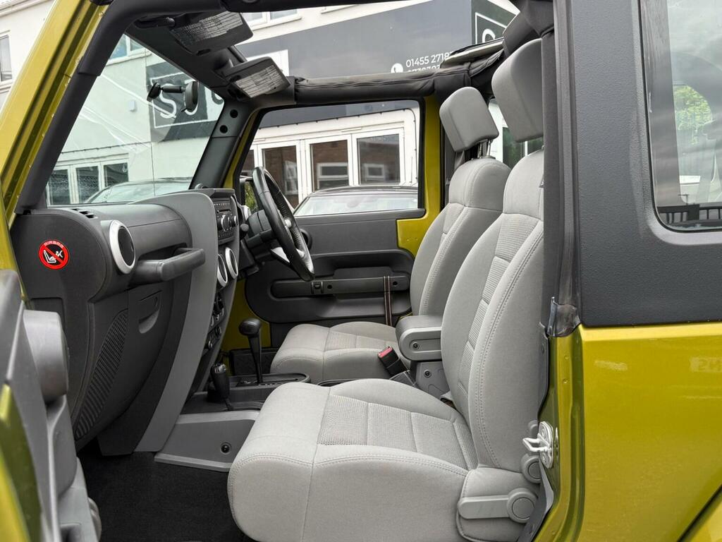 Jeep Wrangler 2.8 Crd Sahara Soft Top 4X4 Black #24