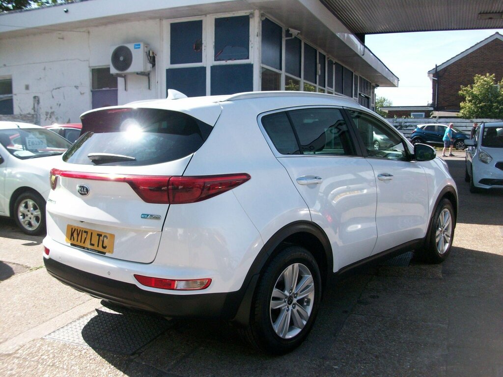 Kia Sportage 1.7 Crdi 2 Euro 6 Ss KY17LTC White #5