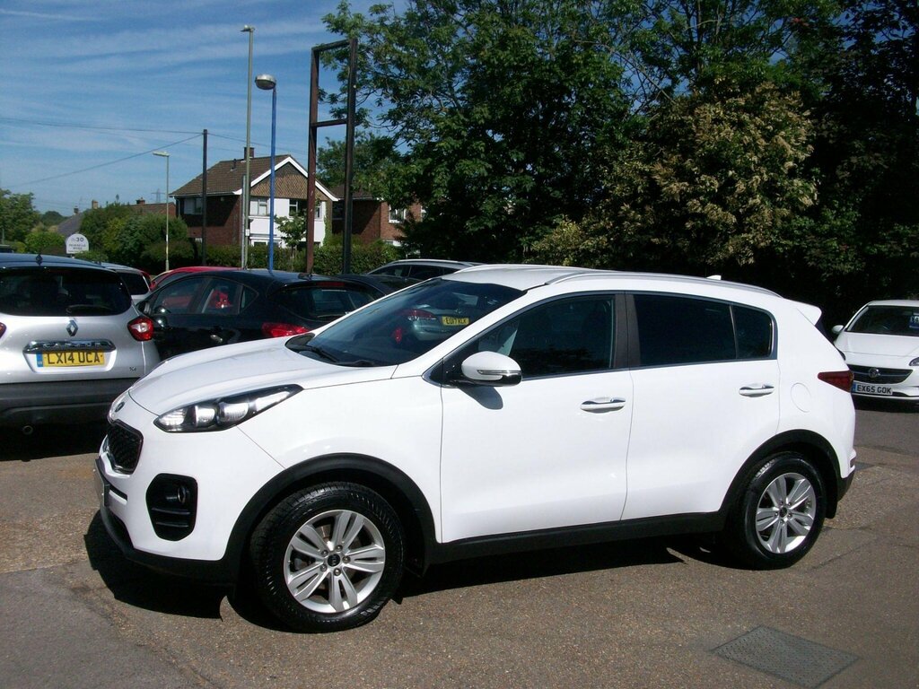 Kia Sportage 1.7 Crdi 2 Euro 6 Ss KY17LTC White #2