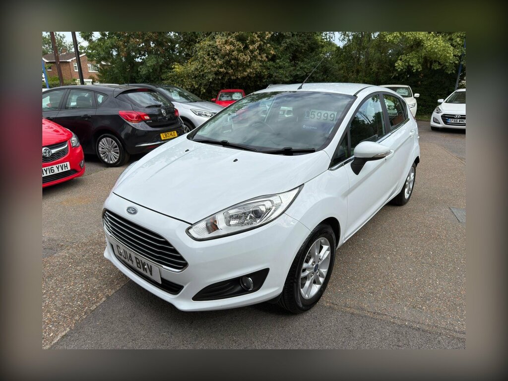 Ford Fiesta 1.25 Zetec Euro 5 White