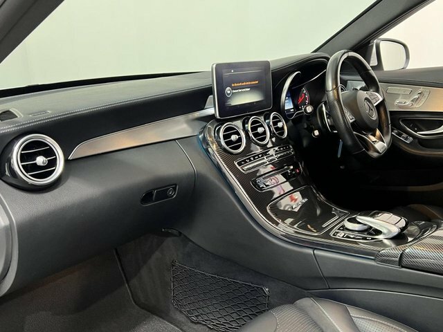 Mercedes-Benz C Class 2016 4.0 C63 V8 Biturbo Amg Saloon Spds J999FRU Black #3