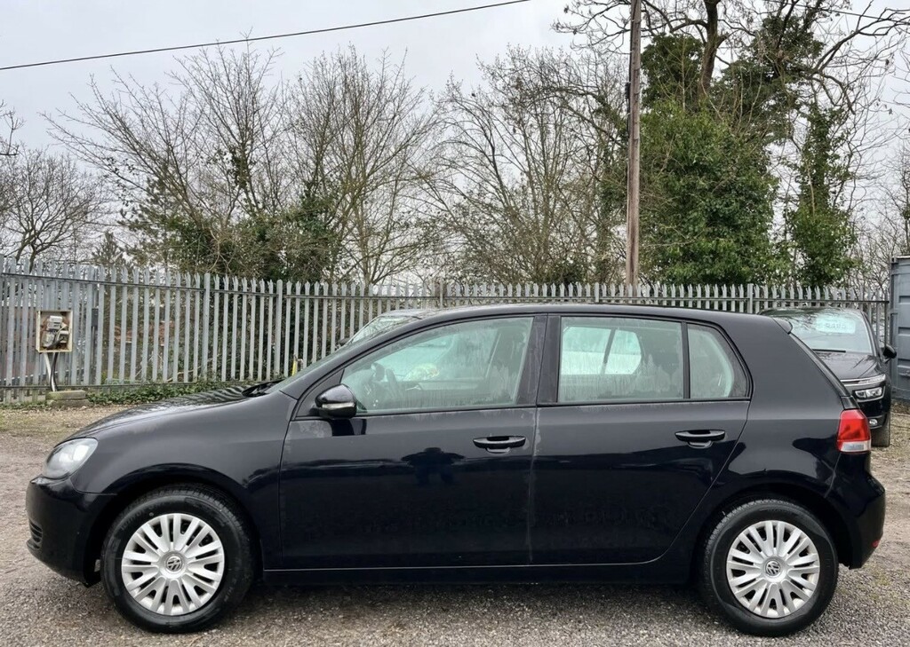 Volkswagen Golf Hatchback 1.6 Tdi S 2012 FT12NKK Black #4