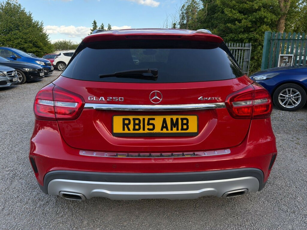 Mercedes-Benz GLA Class Suv 2.0 Gla250 Amg Line 201515 RB15AMB Red #6