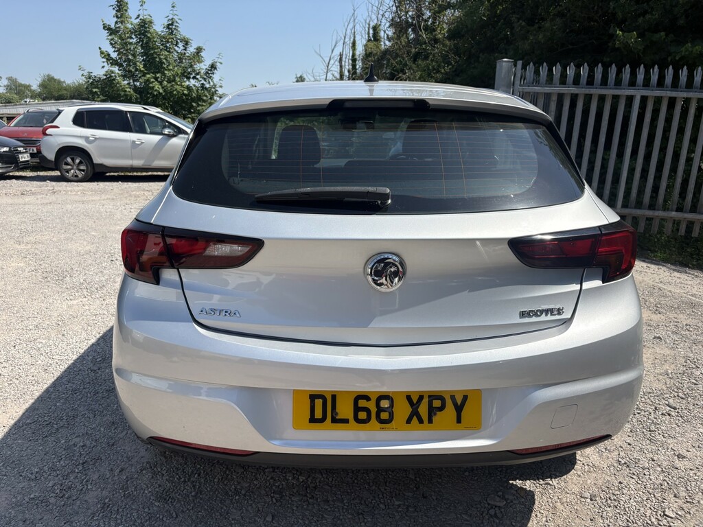 Vauxhall Astra Hatchback 1.0 I Turbo Ecotec Sri Nav 201868 DL68XPY Silver #3