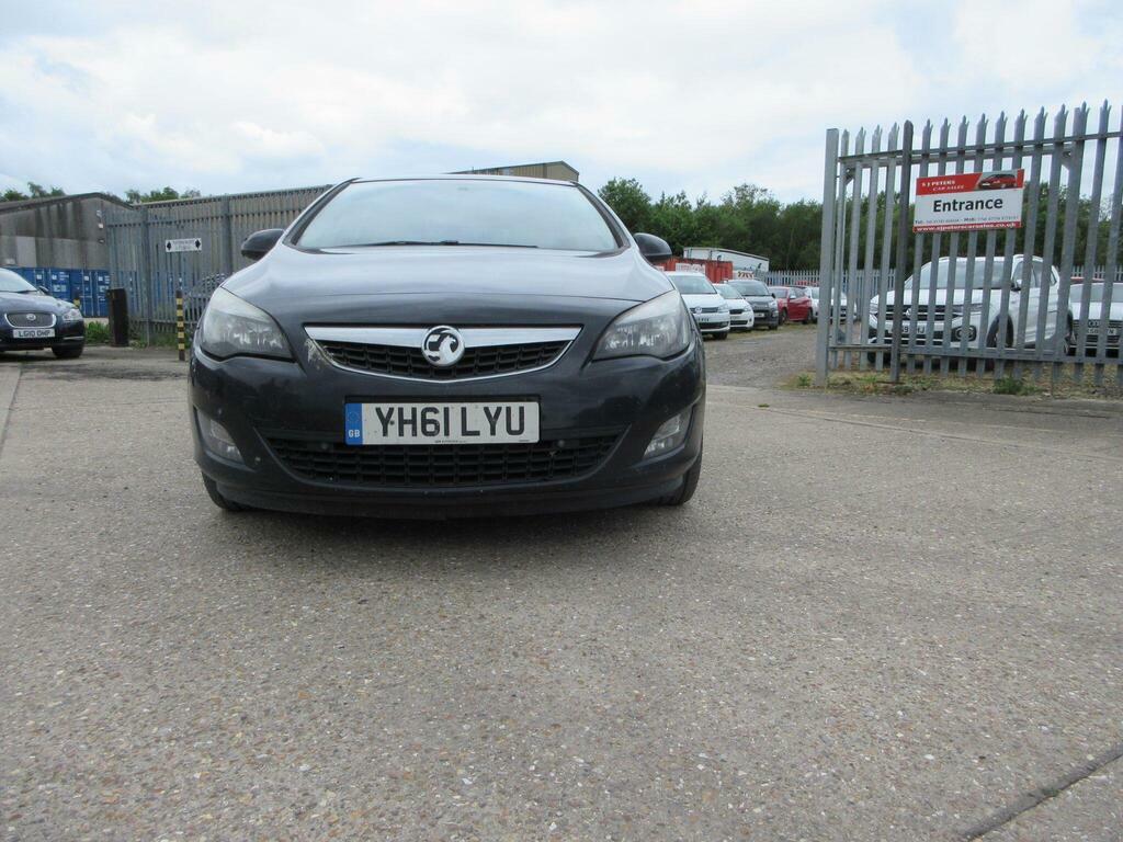 Vauxhall Astra 2.0 Cdti Ecoflex Sri Euro 5 S S Black #2