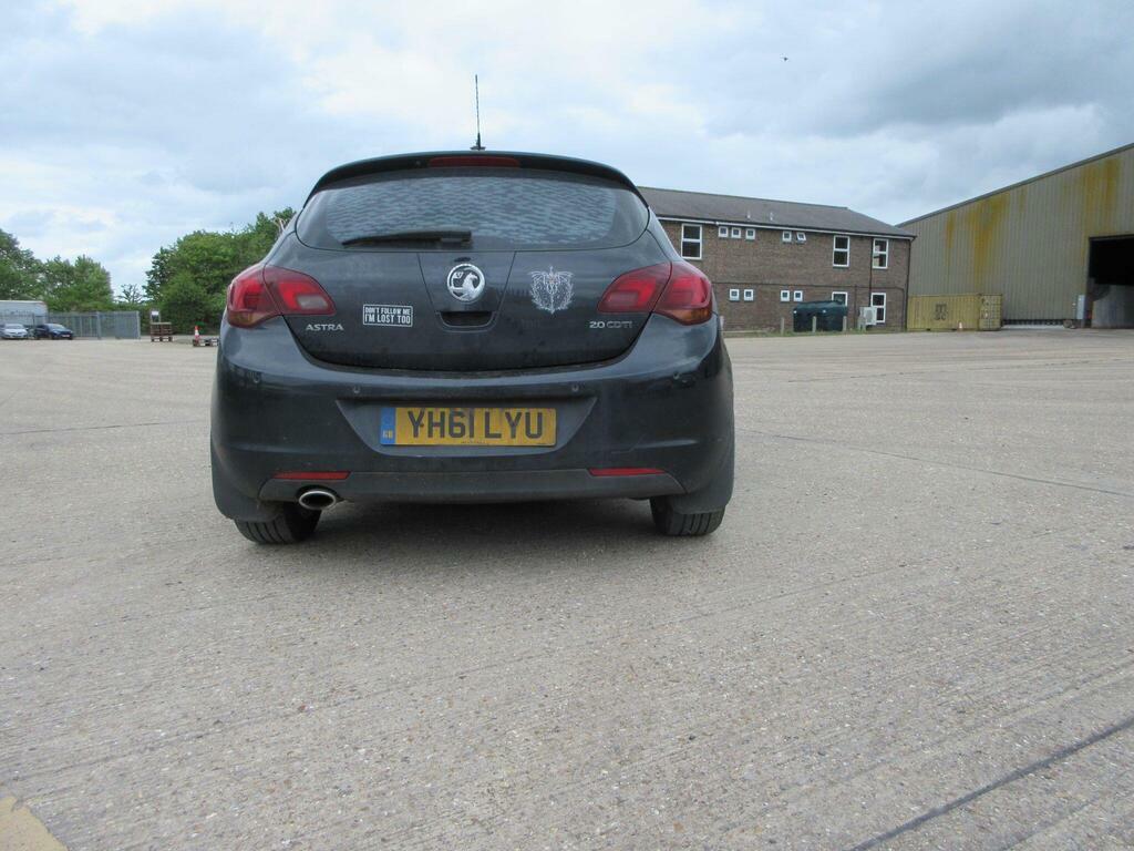 Vauxhall Astra 2.0 Cdti Ecoflex Sri Euro 5 S S Black #3