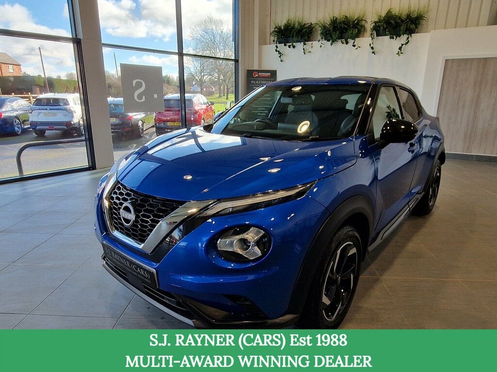 Nissan Juke Dig-t N-connecta Blue