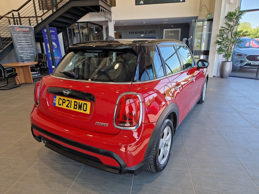 Mini Hatch Cooper Classic CP21BWO Red #6