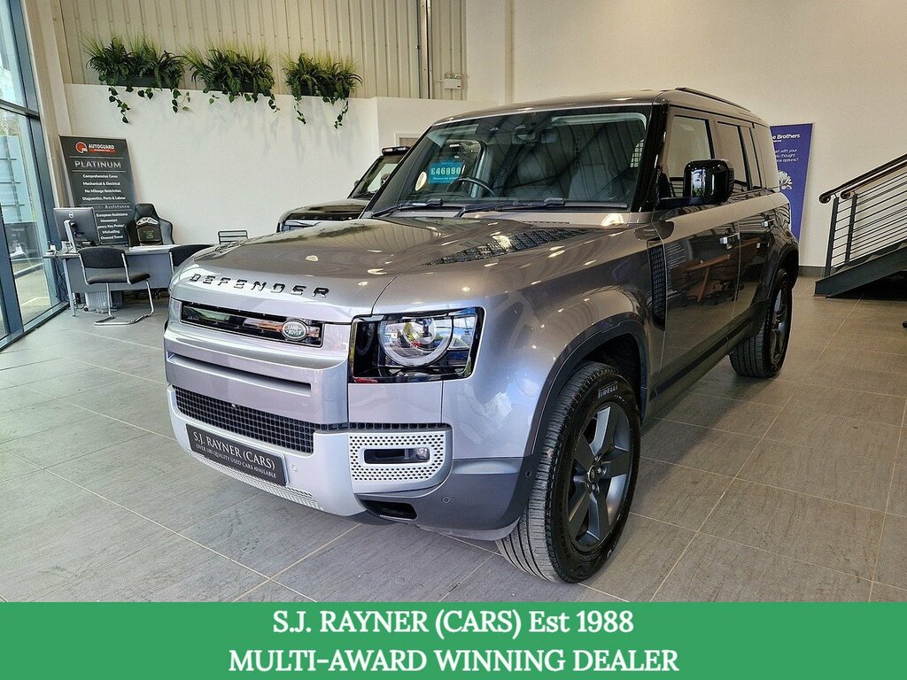 Land Rover Defender 110 D250 Mhev Se Grey