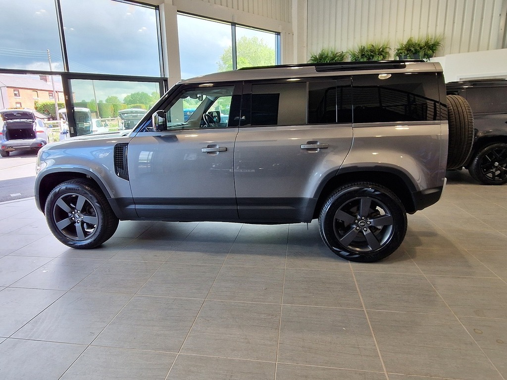 Land Rover Defender 110 D250 Mhev Se YC71XVX Grey #3
