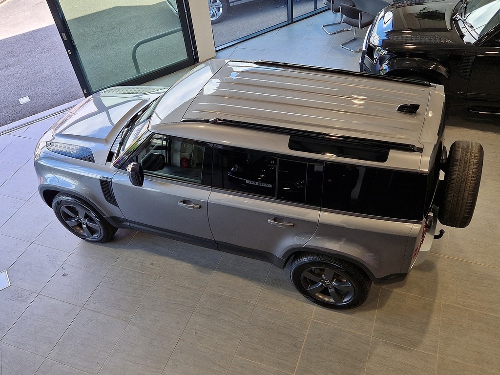 Land Rover Defender 110 D250 Mhev Se YC71XVX Grey #2