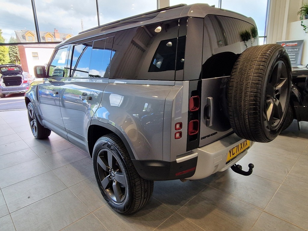 Land Rover Defender 110 D250 Mhev Se YC71XVX Grey #4
