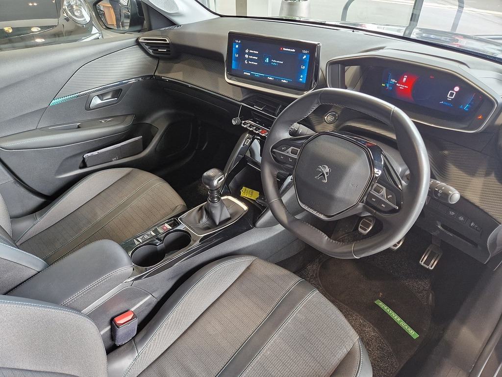 Peugeot 208 Puretech Allure Premium EF72JWP Grey #6