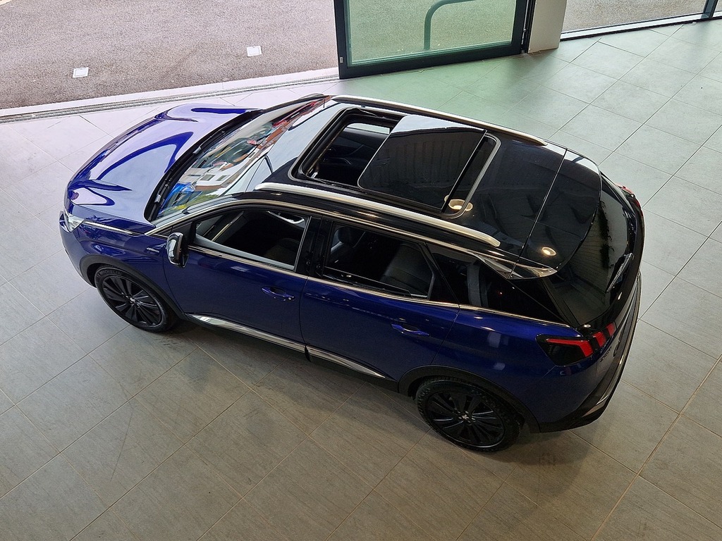 Peugeot 3008 Bluehdi Gt Line Premium YE69UBB Blue #2