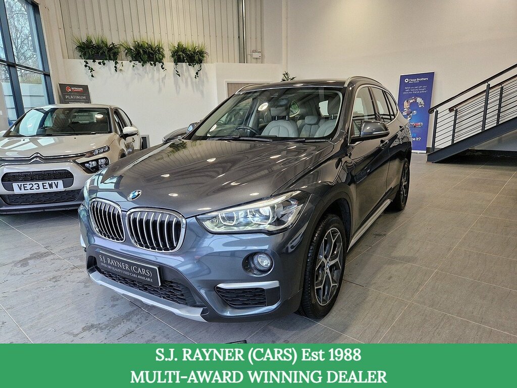 BMW X1 20I Xline Grey