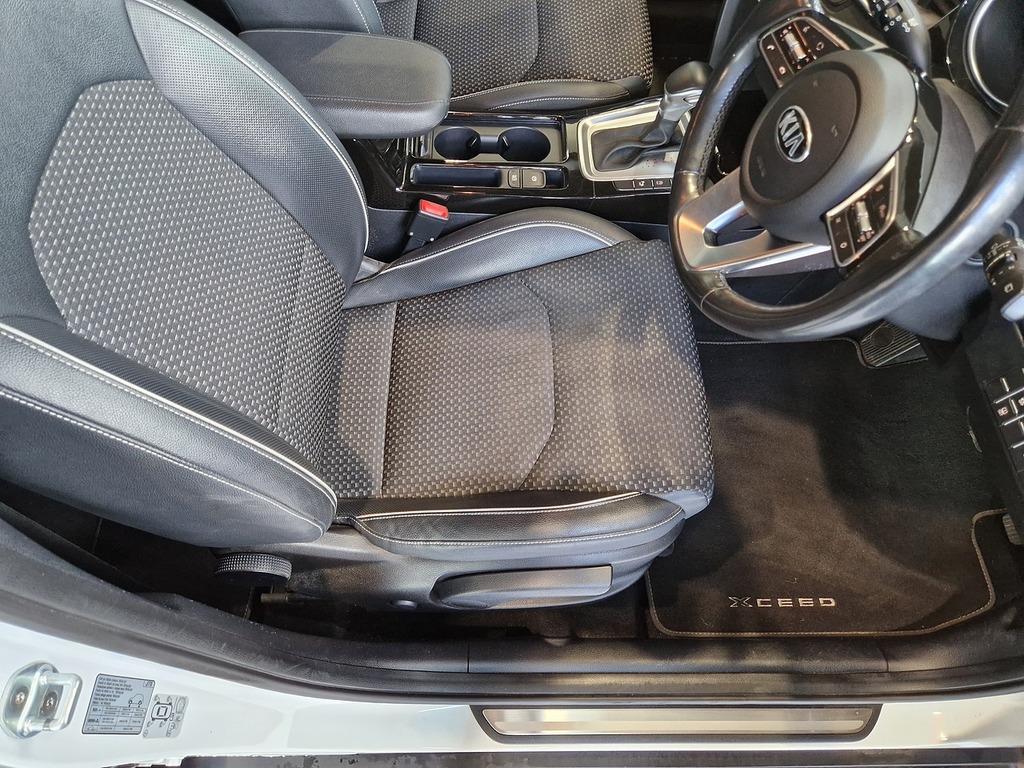 Kia Xceed T-gdi 3 GL69GVO White #5