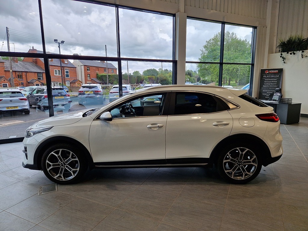 Kia Xceed T-gdi 3 GL69GVO White #2