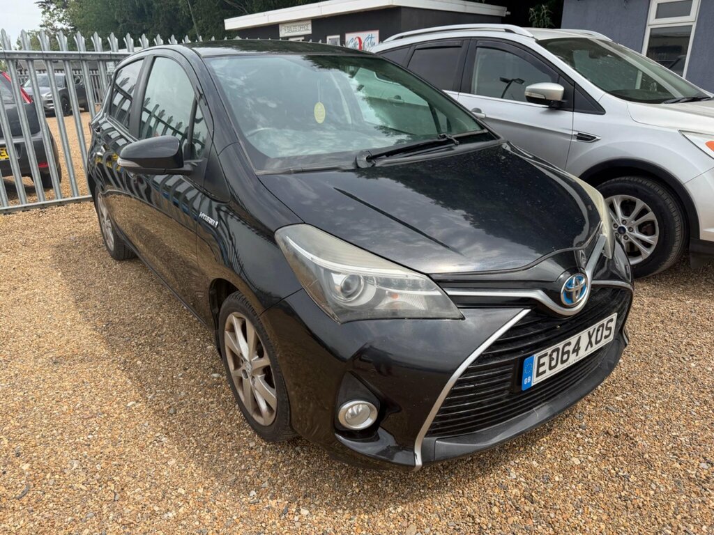 Toyota Yaris 1.5 Vvt-h Excel E-cvt Euro 6 15In Alloy Black