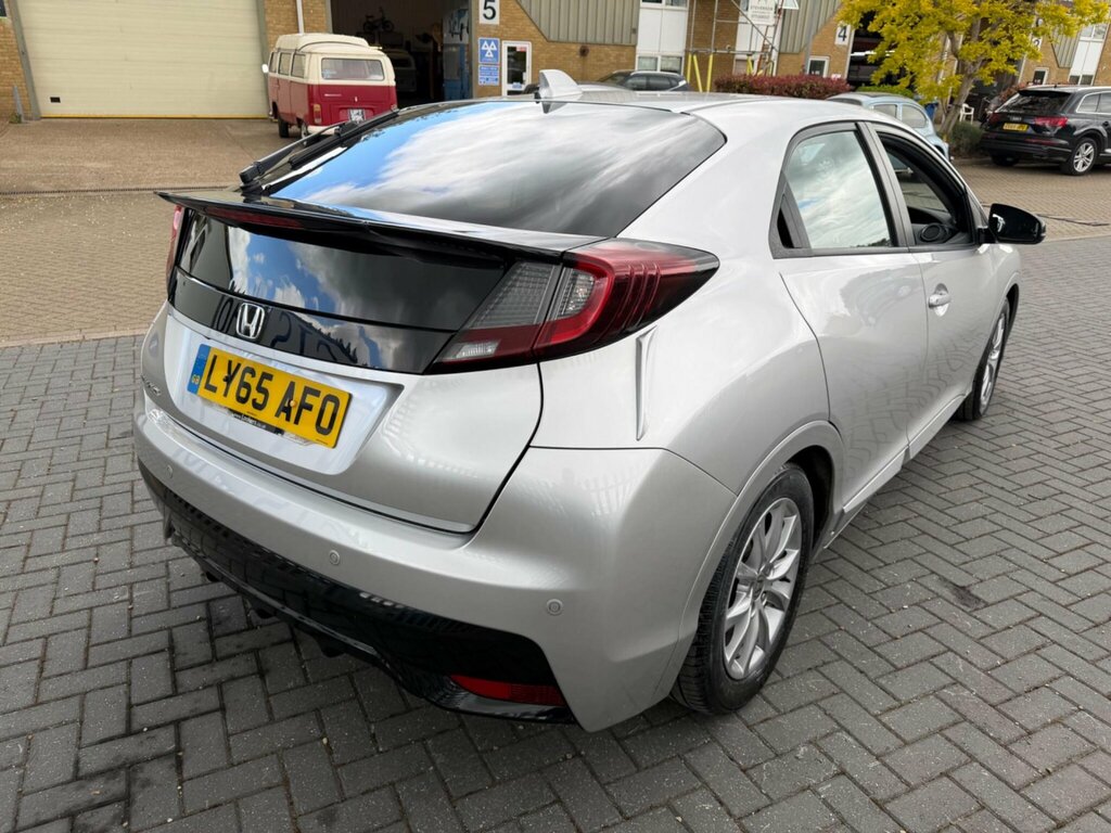 Honda Civic 1.6 I-dtec Se Plus Navi Euro 5 Ss LY65AFO Silver #3