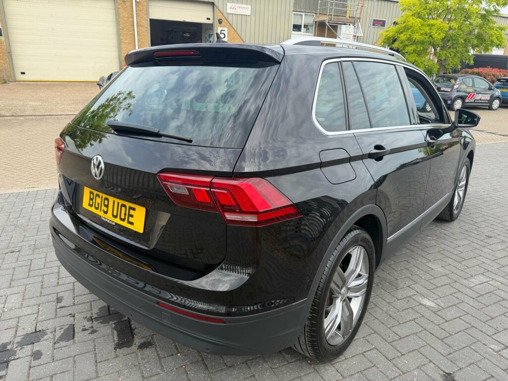 Volkswagen Tiguan 1.5 Tsi Evo Match Euro 6 Ss BG19UOE Black #3