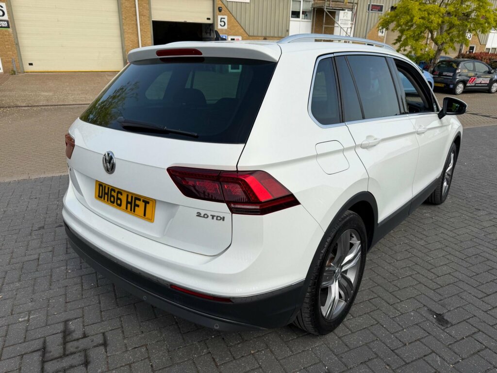 Volkswagen Tiguan 2.0 Tdi Bluemotion Tech Sel Euro 6 Ss DH66HFT White #3