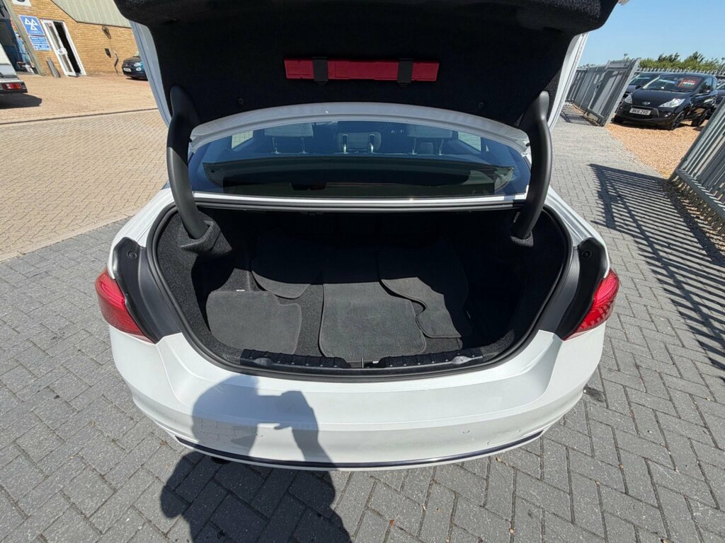 BMW 3 Series 1.5 318I Sport Euro 6 Ss White #4