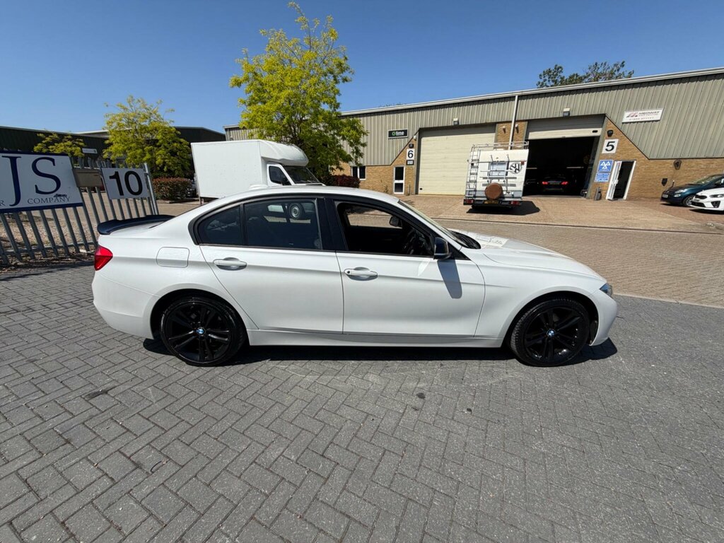 BMW 3 Series 1.5 318I Sport Euro 6 Ss White