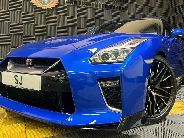 Nissan GT-R Prestige Gold #8