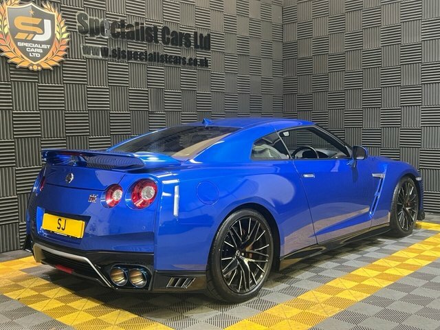 Nissan GT-R Prestige Gold #19