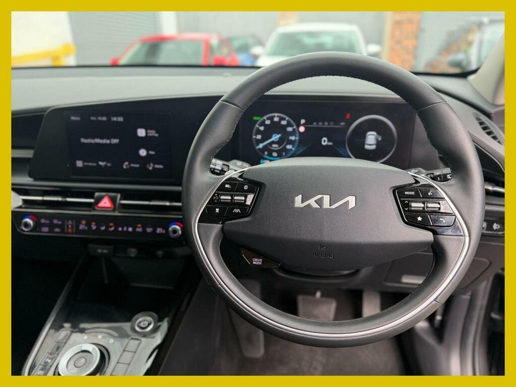 Kia e-Niro Suv 64.8Kwh 2 202372 RJ72KLX Grey #5