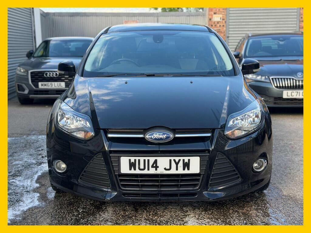 Ford Focus Hatchback 1.0T Ecoboost Zetec Navigator Euro 5 S WU14JYW Black #3