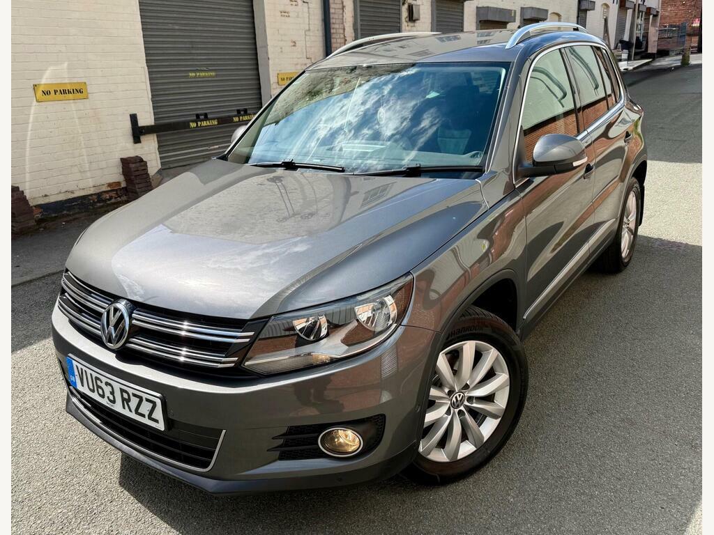 Volkswagen Tiguan 2.0 Tdi Bluemotion Tech Match 4Wd Euro 5 S S VU63RZZ Grey #4