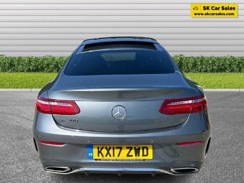 Mercedes-Benz E Class 2.0 E300 Amg  #5