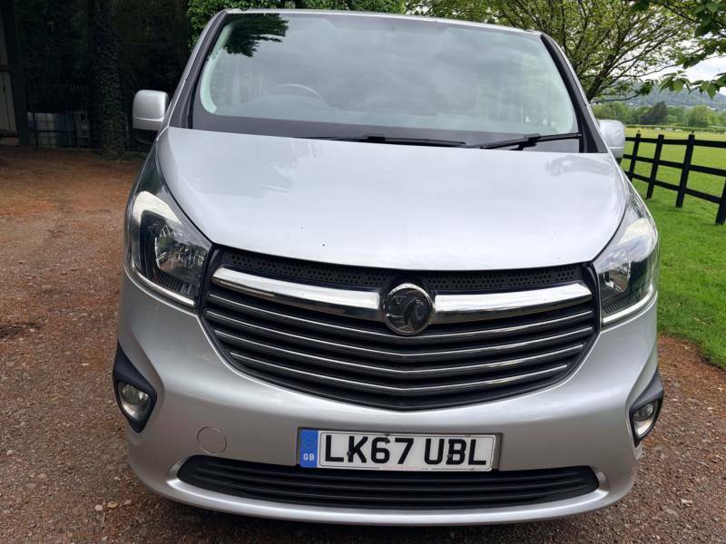 Vauxhall Vivaro 1.6 Cdti 2900 Biturbo Ecotec Sportive Crew Van L1 LK67UBL Silver #2